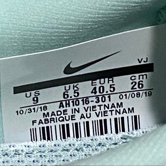 Nike Odyssey React 2 Flyknit - Picture 7 of 7